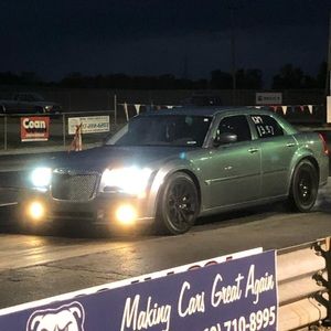 Meet your Posher, Levi